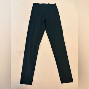 OFFLINE By Aerie Goals Medium Women’s High Waisted Black Leggings